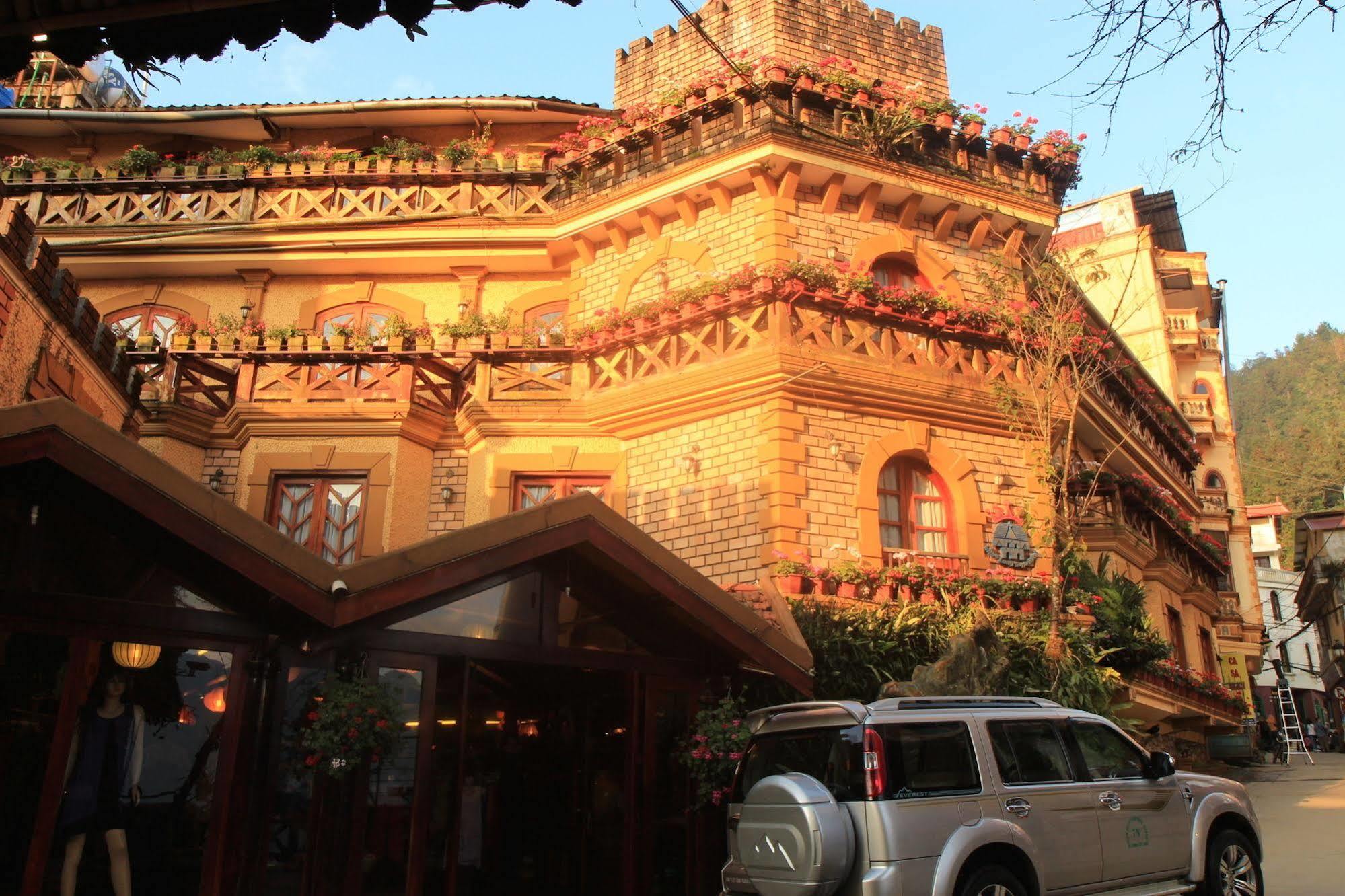 Chau Long Sapa Hotel Екстериор снимка