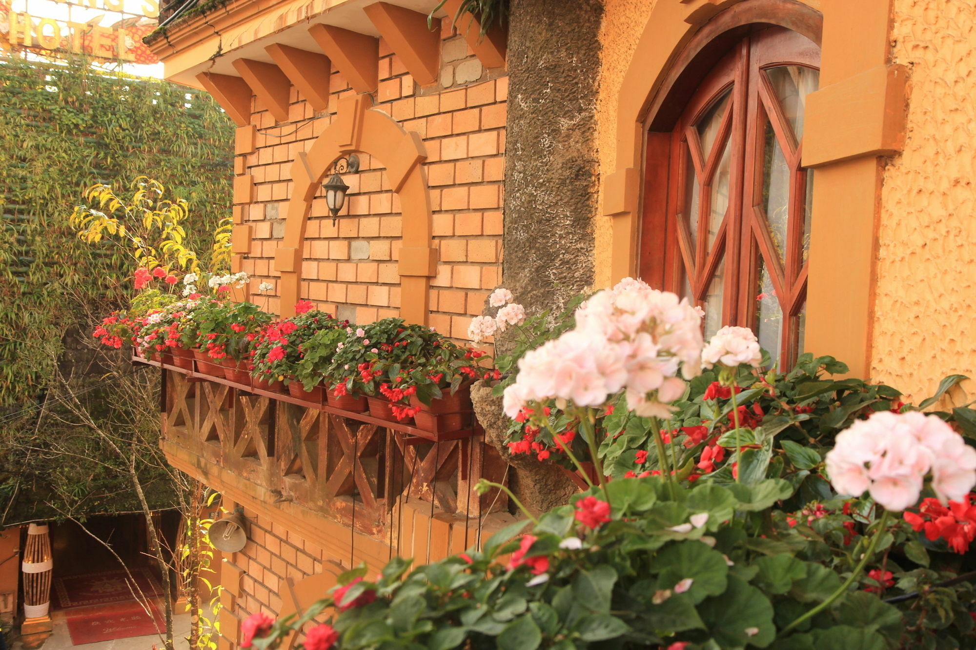 Chau Long Sapa Hotel Екстериор снимка
